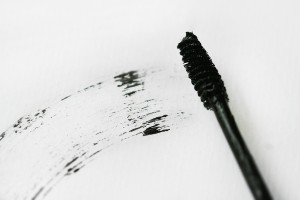 How To Avoid The Movie Mascara Streak Up By Beauty Salon Taringa - Call Us On 07 3871 0477